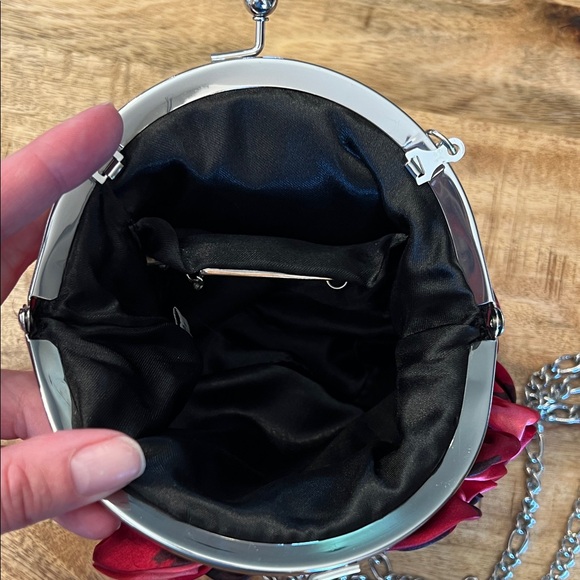 White House Black Market Red Rose Clutch/Crossbody Bag - Picture 6 of 8